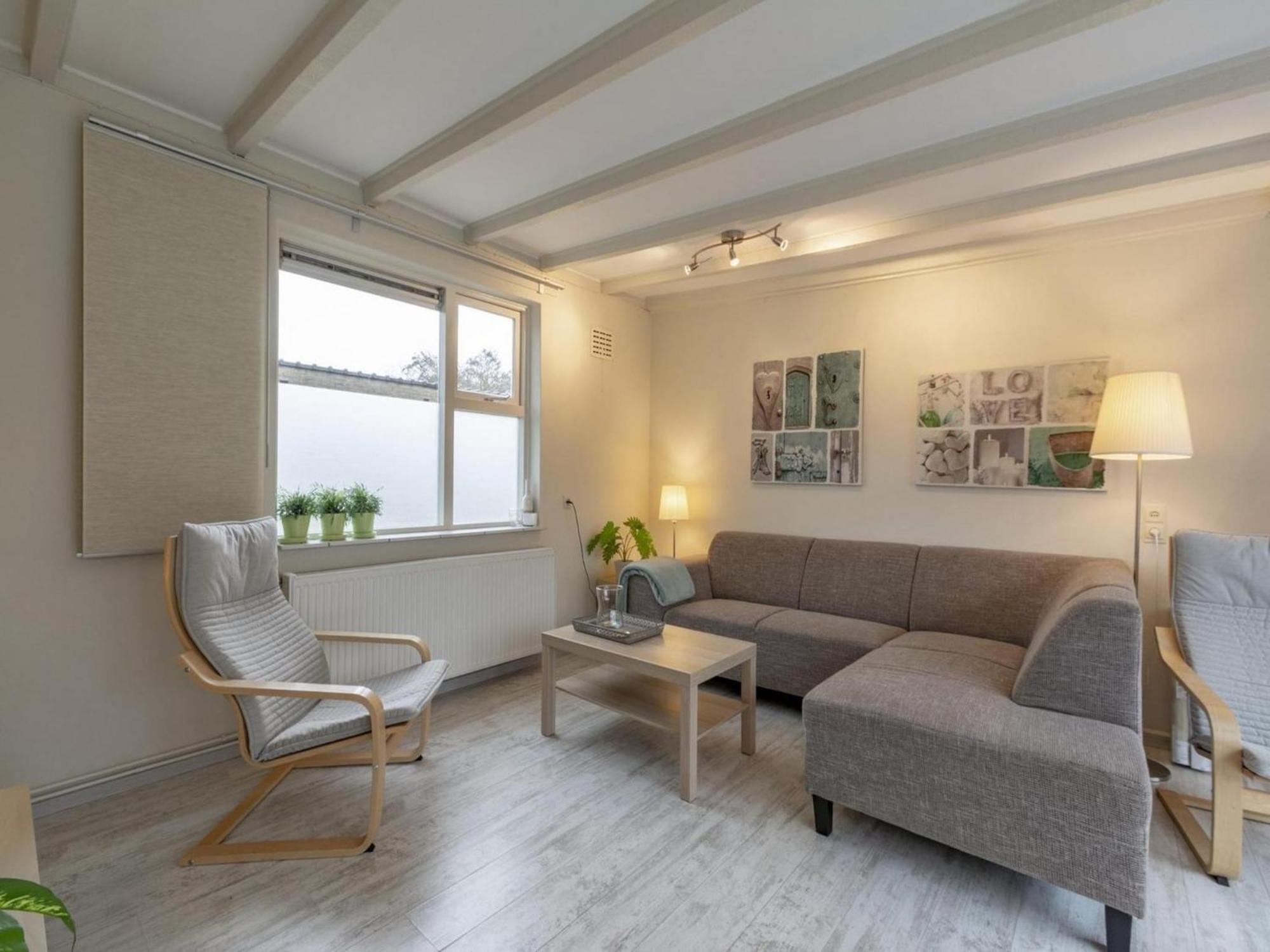 Stylish Bungalow With A Large Garden Sint Maartensvlotbrug エクステリア 写真