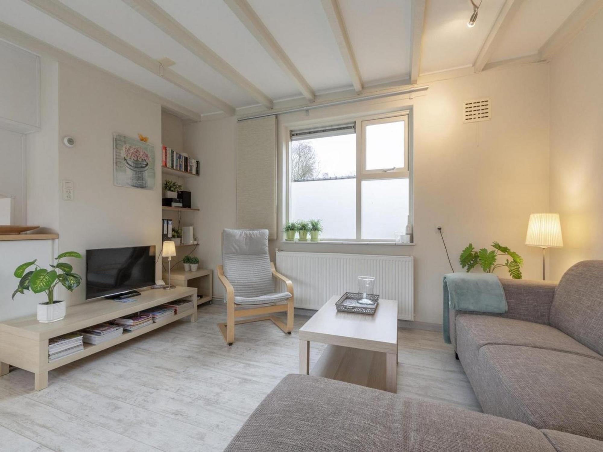 Stylish Bungalow With A Large Garden Sint Maartensvlotbrug エクステリア 写真